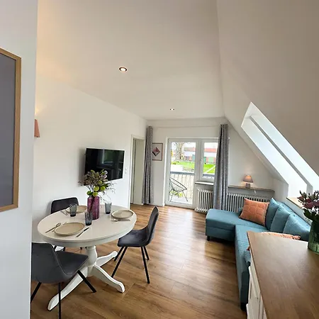 Holiday home Groeoen-huus - Noord *